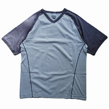 Load image into Gallery viewer, Nike Blue V Neck Front
