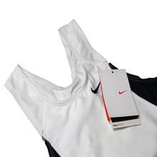 Load image into Gallery viewer, Nike - FITDRY Running Crop Top
